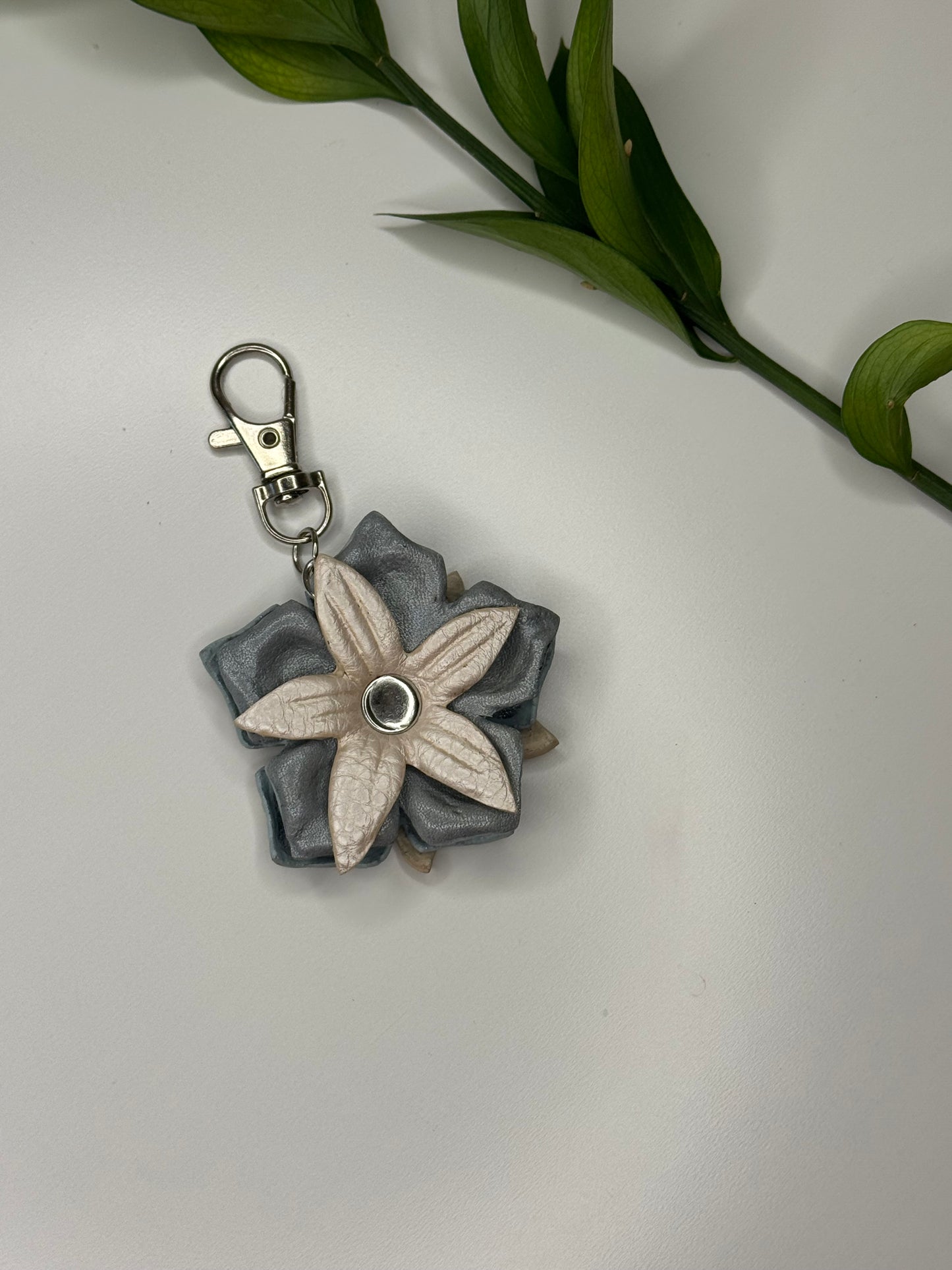 Silver Handcrafted Keychain Flower